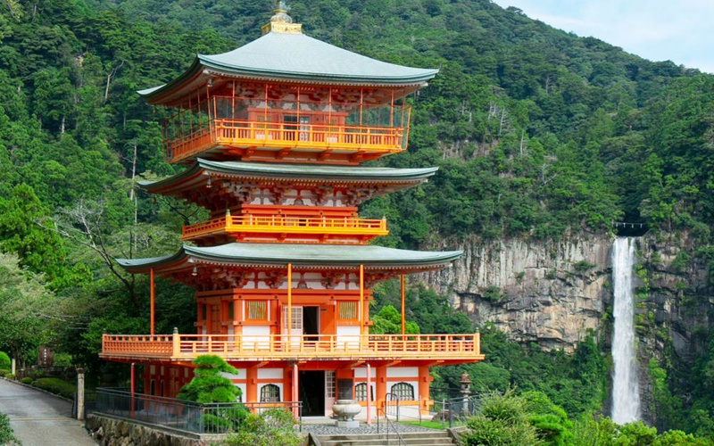 Wakayama – Biển xanh & cảnh đẹp